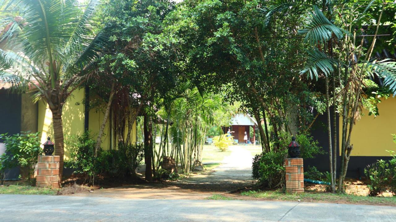 Koh Yao Noi Beach Resort Exterior photo