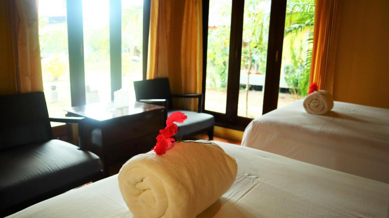 Koh Yao Noi Beach Resort Exterior photo