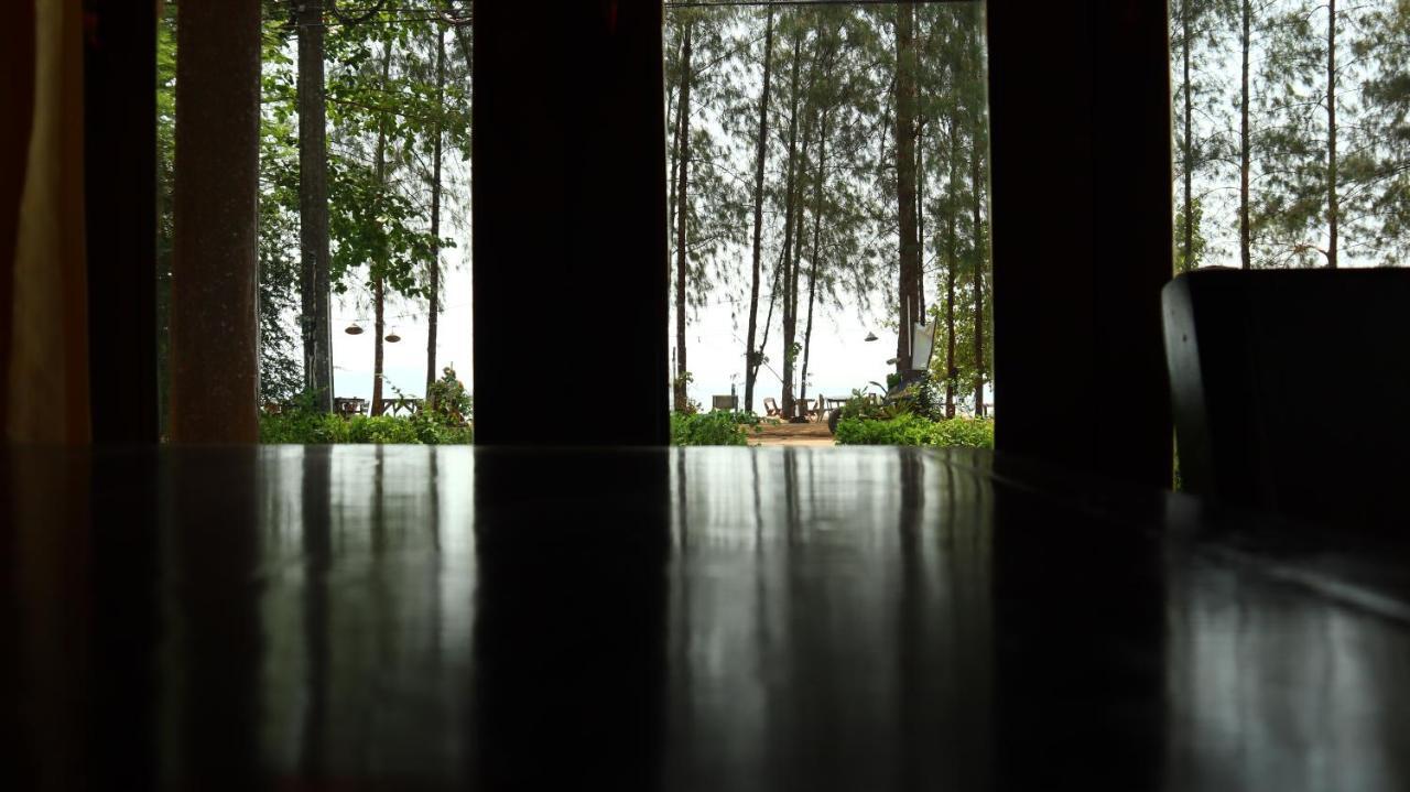 Koh Yao Noi Beach Resort Exterior photo